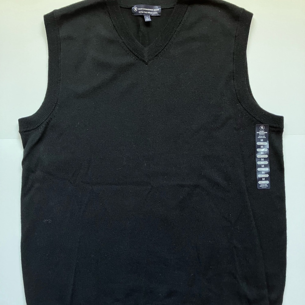 Hart Schaffner Marx; Extra Fine Merino Wool; Size: Medium